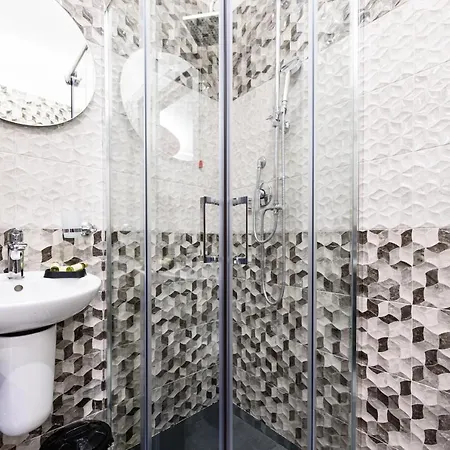 Bed & Breakfast Believe One Con